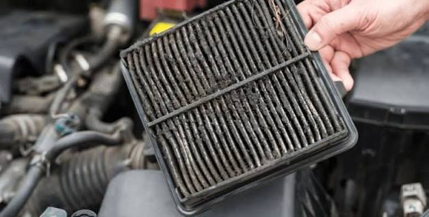 Dirty cabin air filter